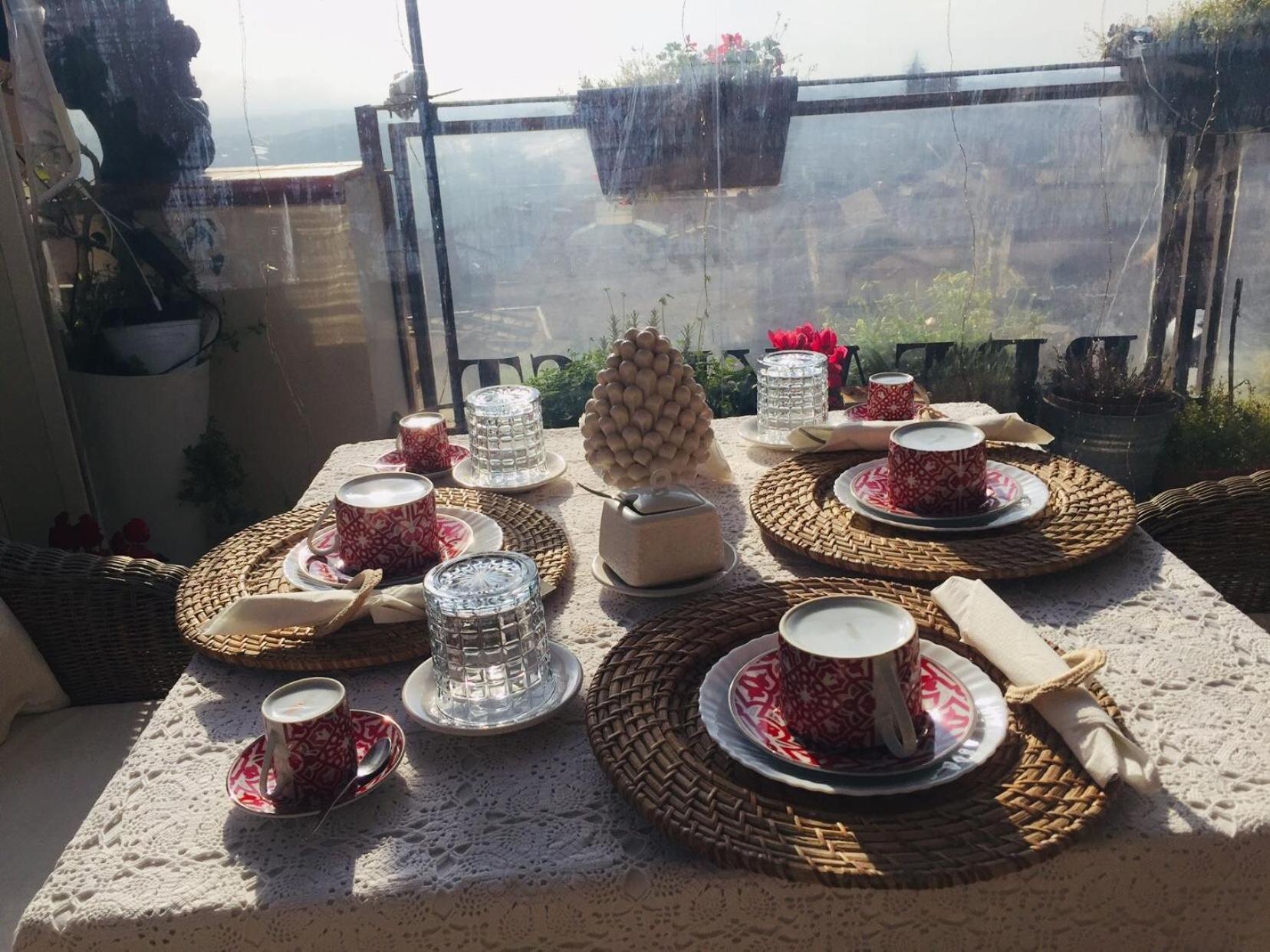 Casa Tipica Siciliana Patronale Home Bedandbreakfast Tremetrisoprailcielo Camere Con Vista, Colazione Interna In Terrazzo Panoramico Калтаджироне Екстериор снимка