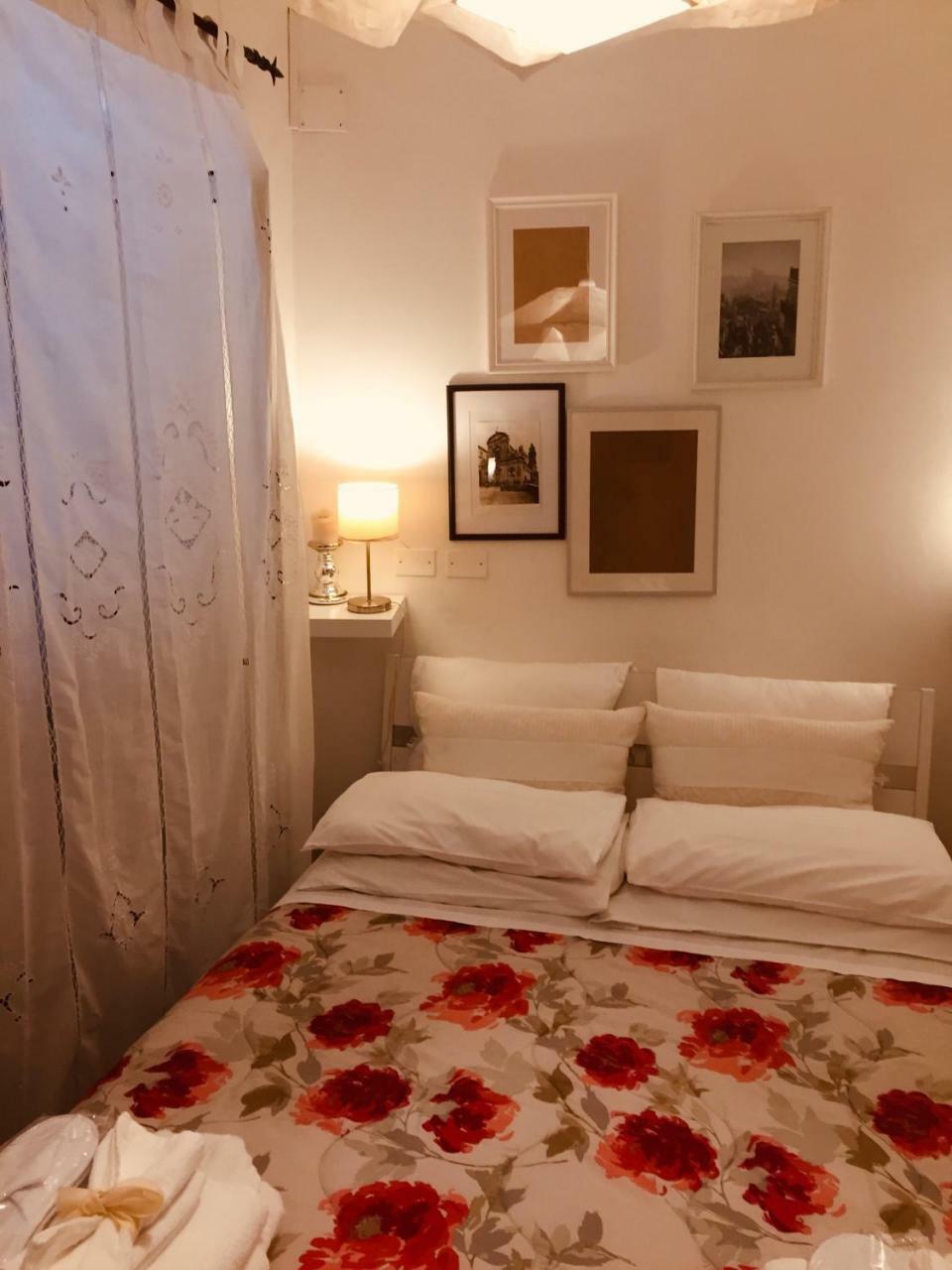Casa Tipica Siciliana Patronale Home Bedandbreakfast Tremetrisoprailcielo Camere Con Vista, Colazione Interna In Terrazzo Panoramico Калтаджироне Екстериор снимка